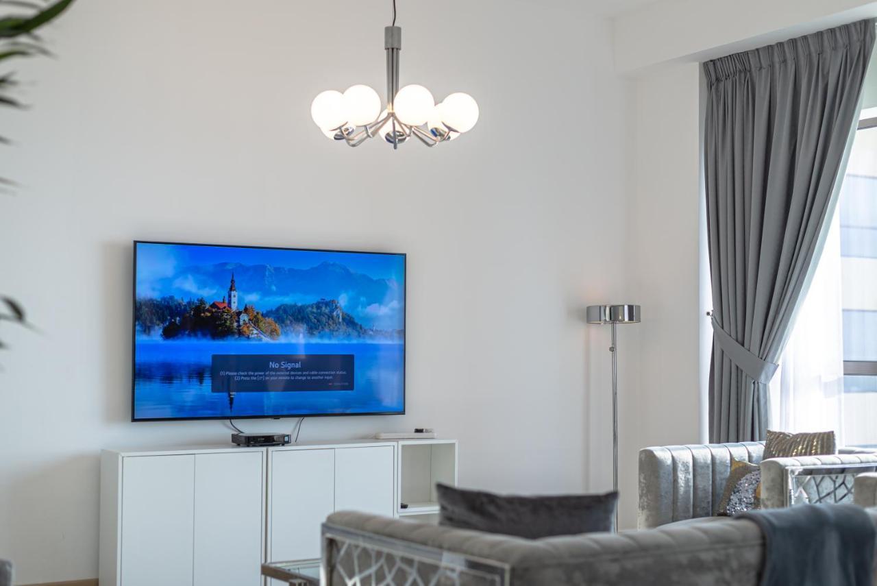 Marco Polo - Marvelous & Luxurious Apt With Dubai Eye & Sea View Appartamento Esterno foto